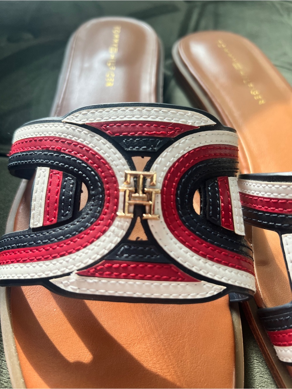 Tommy Hilfiger Red White Navy Leather Slide Sandals with Gold TH Accent - Picture 2 of 4